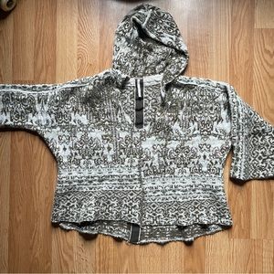 ✨ Free People Sweater ✨